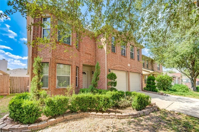 Building Photo - 5711 Kenwood