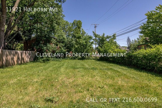 Building Photo - 11921 Holborn Ave
