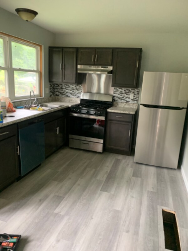 Building Photo - 7171 Wayles Dr
