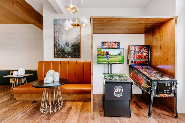 Pilot House Apartments Denver Co Apartments Com