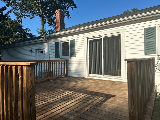 Deck - 37 Covington Dr