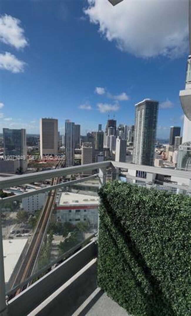 Foto del edificio - 90 SW 3rd St