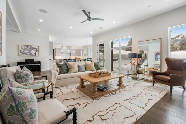 Photo - 4110 W Sierra Dr House