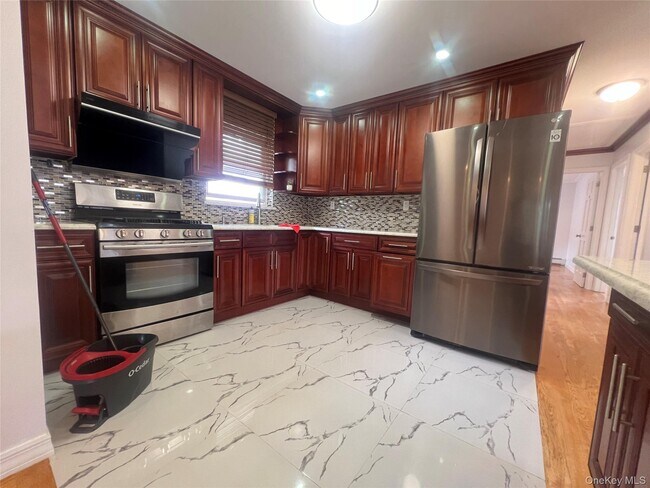 Foto del edificio - 15-66 201st St