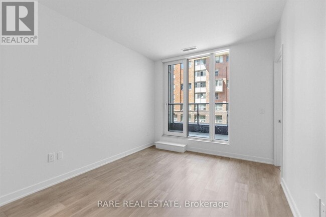 Building Photo - 121 Lower Sherbourne St