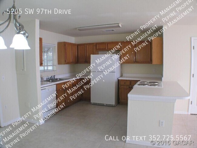 Foto del edificio - 5205 SW 97th Dr