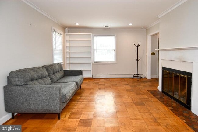 Foto del edificio - 9325 Long Branch Pkwy