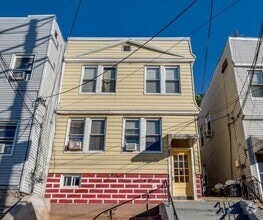 Building Photo - 420 Liberty Ave