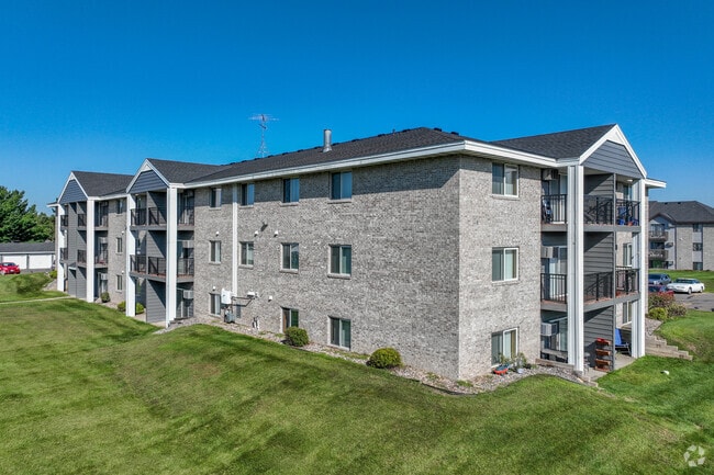 Building Photo - Country Acres Estates