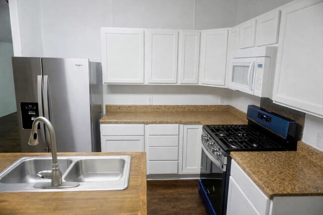 Foto del edificio - 26331 Pinion Creek Rd