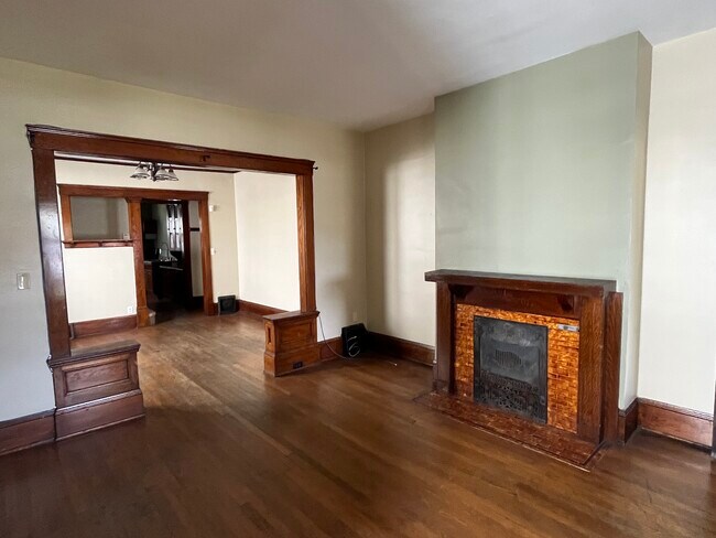 Foto del edificio - 3015 W 14th St