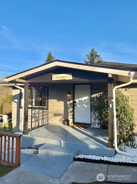 Foto del edificio - 1149 Sherman Ave