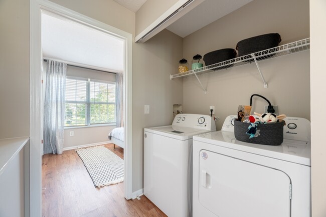 In-Home Washer & Dryer - BriceGrove Park Apartments