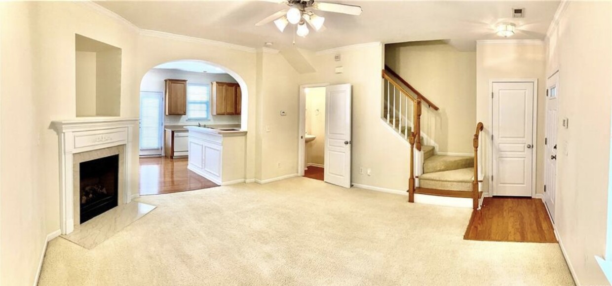 Primary Photo - 1140 Hammond Dr