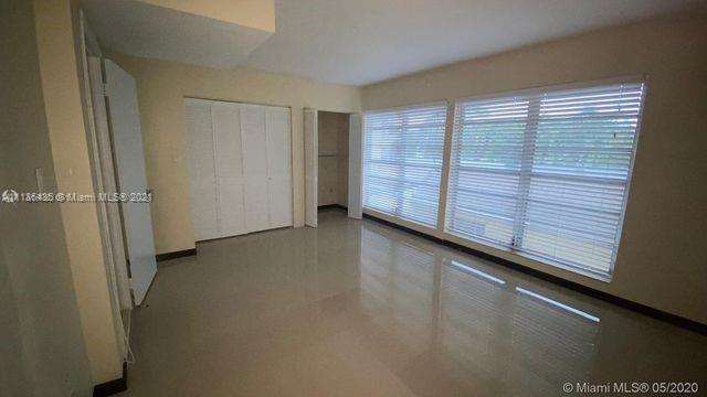 Foto del edificio - 8420 SW 103rd Ave