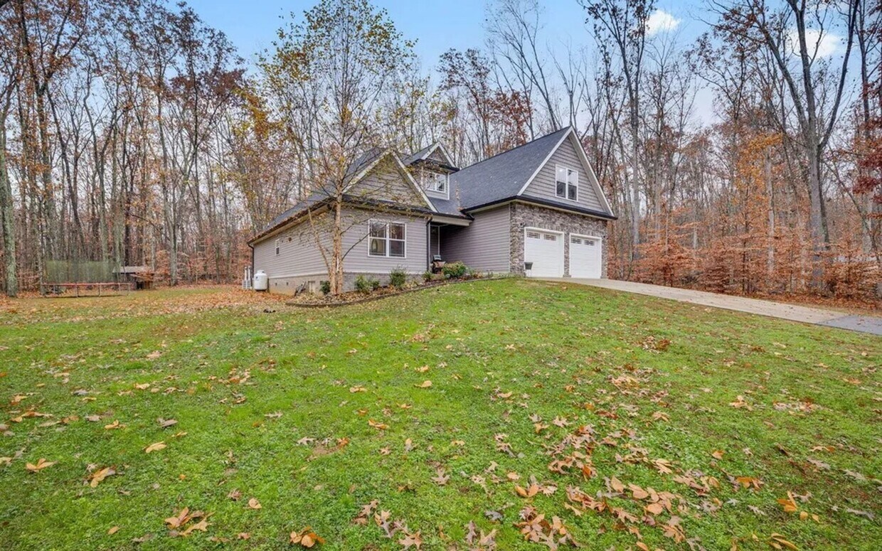 Foto del edificio - Private, Upscale Living Near Kingsport & Rogersville