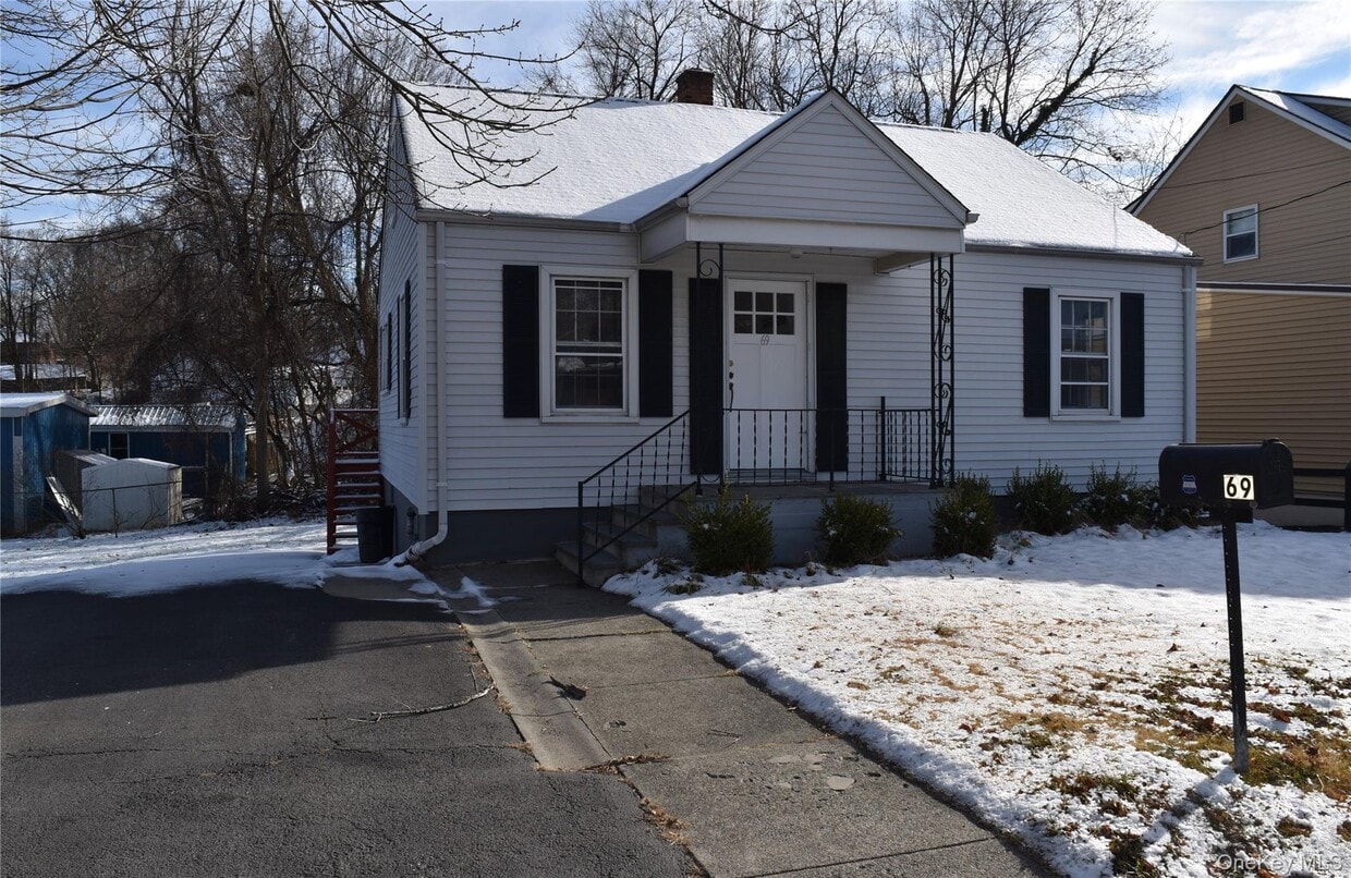 Foto principal - 69 Melrose Ave
