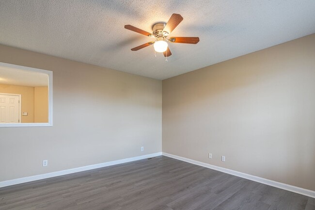 Building Photo - 511 Potomac Dr