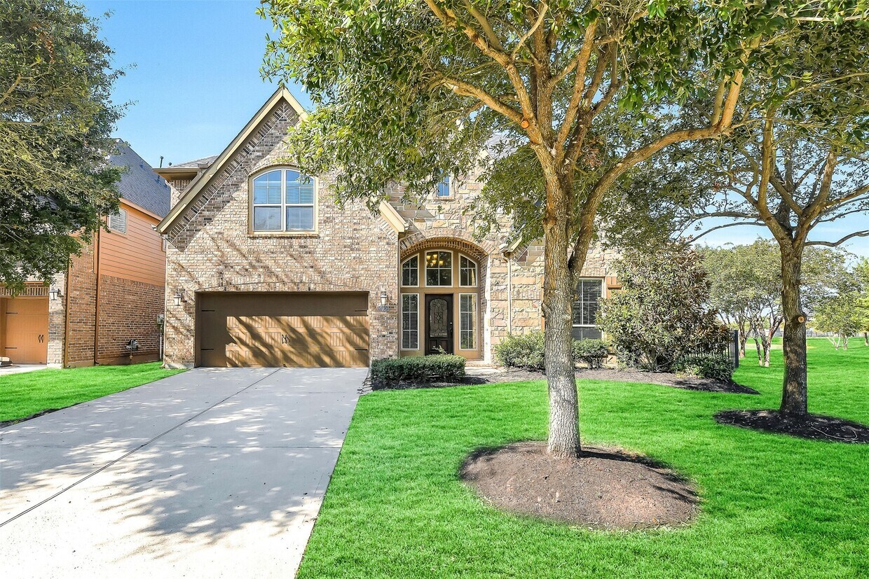 Foto principal - 27906 Colonial Point Dr
