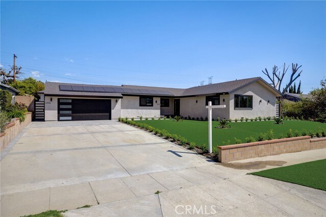 Foto del edificio - 10920 Garden Grove Ave