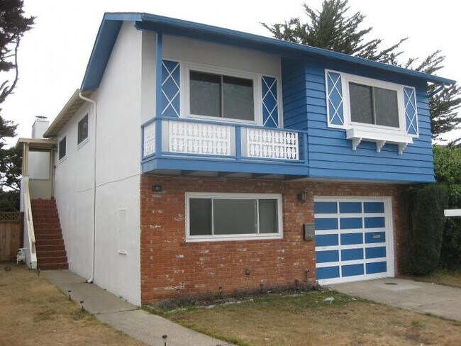 Foto del edificio - 5 bedroom in Pacifica CA 94044