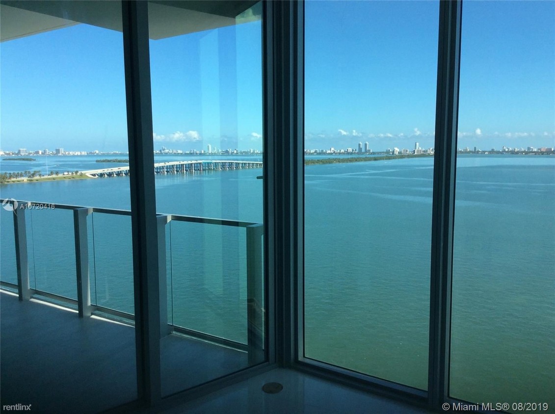 2 br, 2 bath - Biscayne Beach Condo - 2 br, 2 bath  - Biscayne Beach Condo