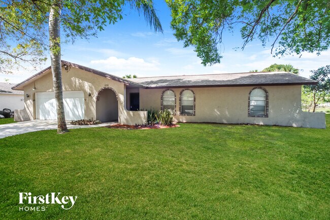 Foto del edificio - 2250 Fallon Blvd NE