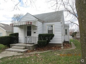Building Photo - 3306 Winter St