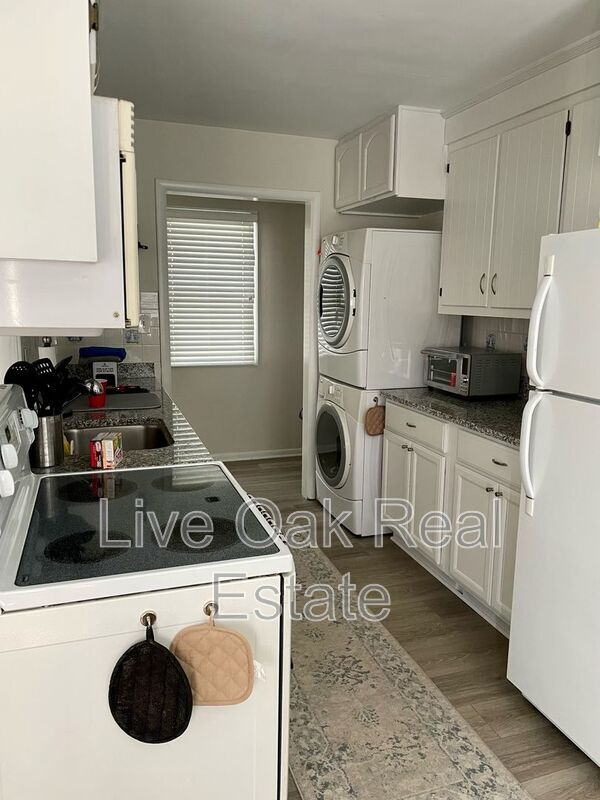 Foto del edificio - 4490 Lookout Rd
