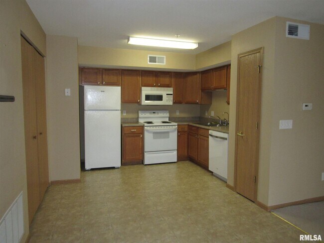 Foto del edificio - 4600 Grand Ave