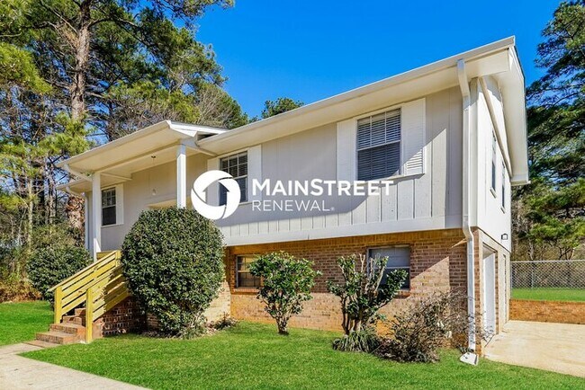 Foto del edificio - 3 Bedroom Pet-Friendly Home in Fultondale,...