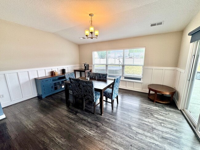 Building Photo - 3624 Horton Way