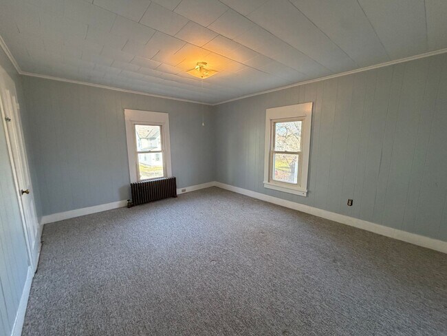 Foto del edificio - 35 Pleasant St