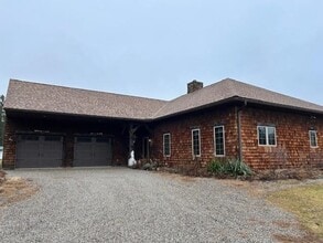 Building Photo - 96 Baker Rd