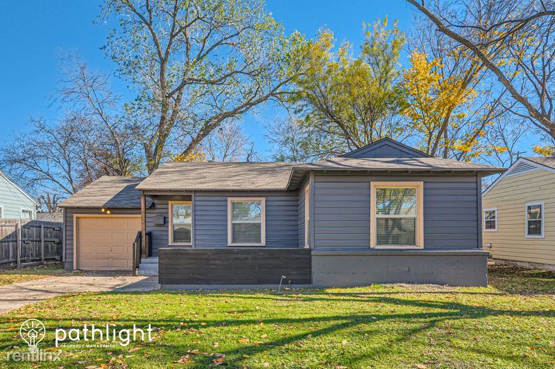 Foto principal - 3 br, 1 bath House - 10630 Newcombe Drive ...