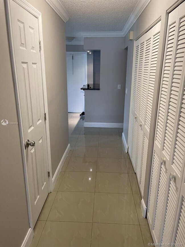 Foto del edificio - 9352 Sable Ridge Cir