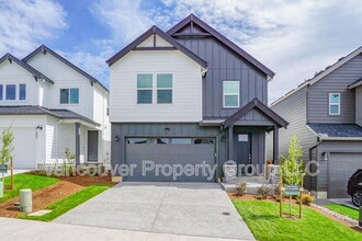 Building Photo - 1605 NE 180th Ave