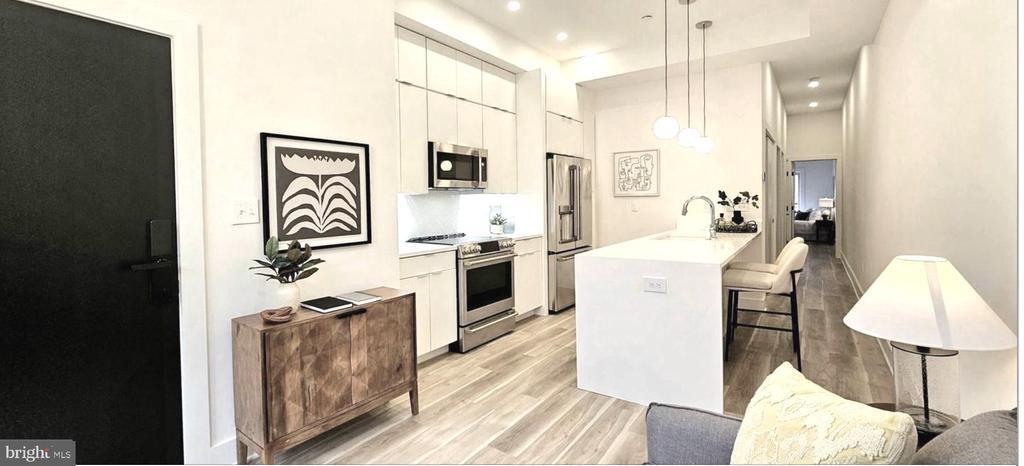 Foto principal - 2015 13th St NW