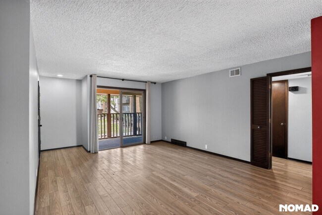 Foto del edificio - 410 W 104th St