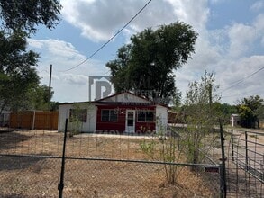 Building Photo - 2401 Overton Rd