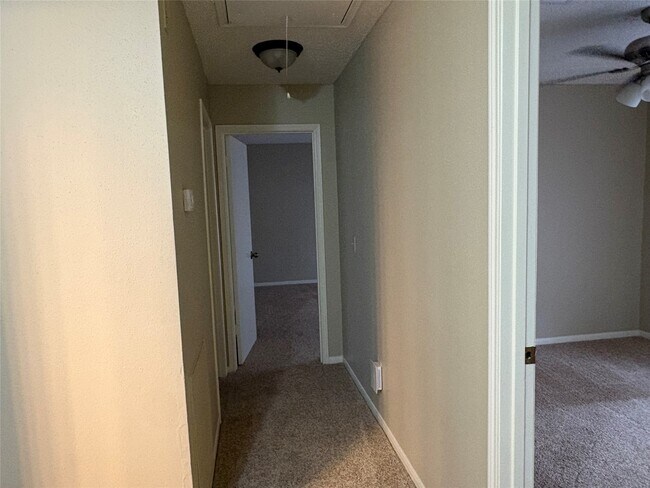 Foto del edificio - 3310 Mulberry Hill Ln