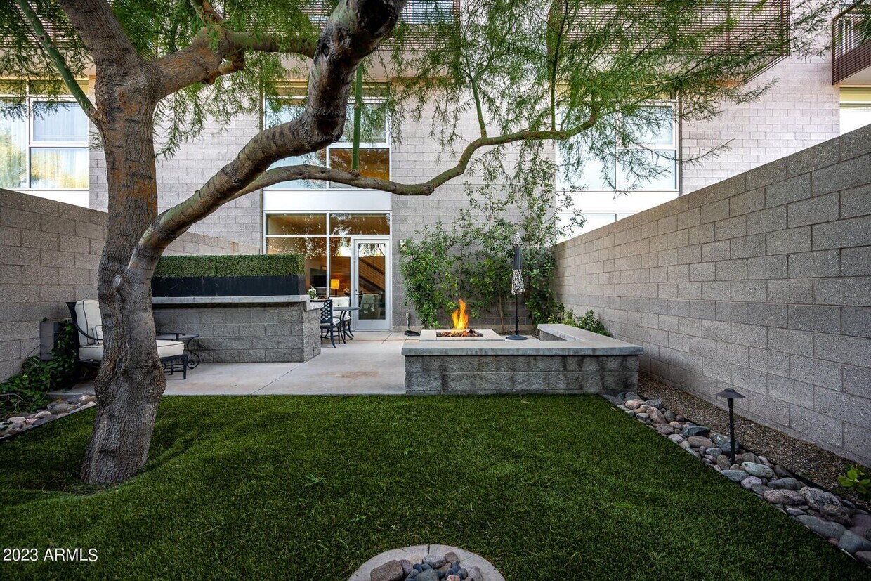Primary Photo - 4745 N Scottsdale RD 1011, Scottsdale, AZ ...