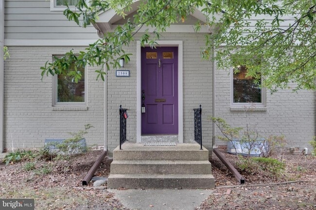 Foto del edificio - 2508 Davis Ave
