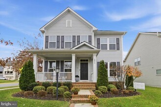 Building Photo - 2075 River Heritage Blvd