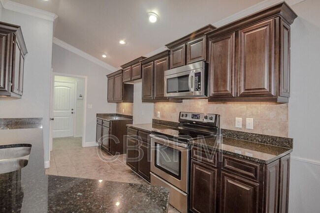 Foto del edificio - 5612 109th St