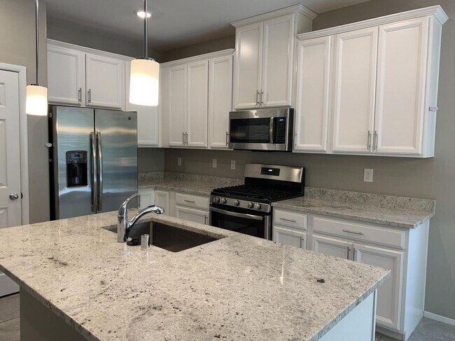 Foto del edificio - 3 Bedroom townhome in Mountains Edge