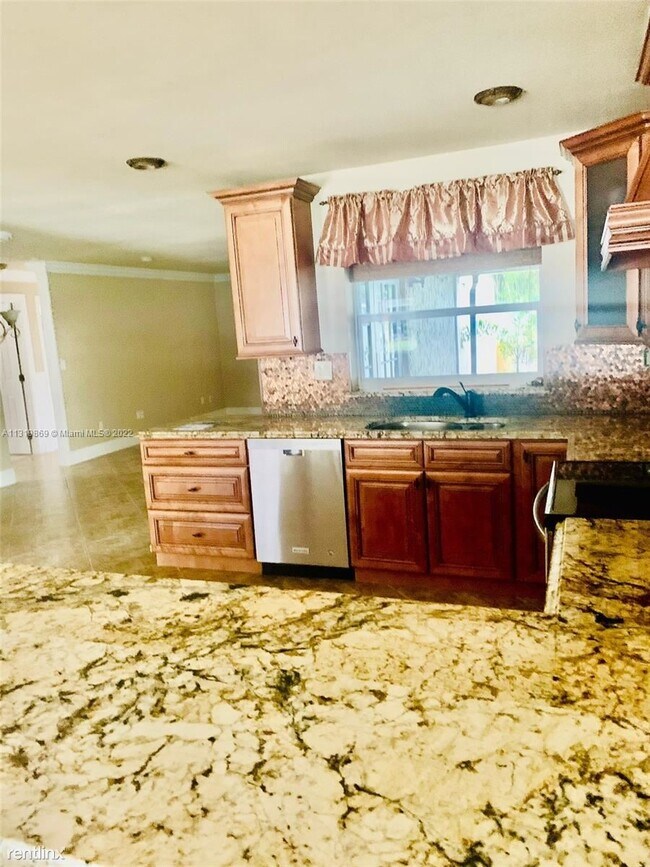Foto del edificio - 4 br, 2 bath House - 11525 SW 54th St