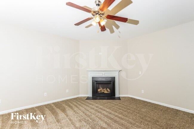 Foto del edificio - 356 Madison Grace Ave