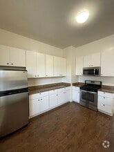 Building Photo - 1695 8th St