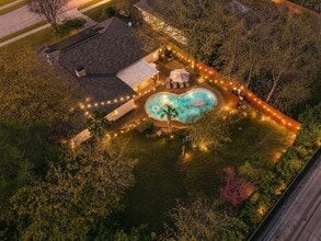 Building Photo - 804 Ridgefield Dr